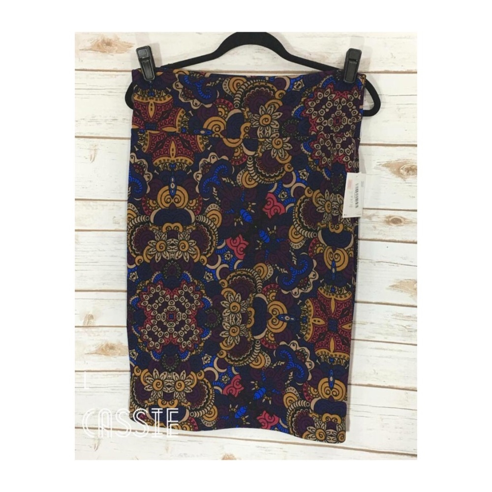 Large Pencil Skirt